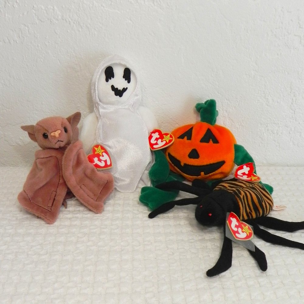 Ty Beanie Babies Bundle Pumkin Batty Spinner and Sheets